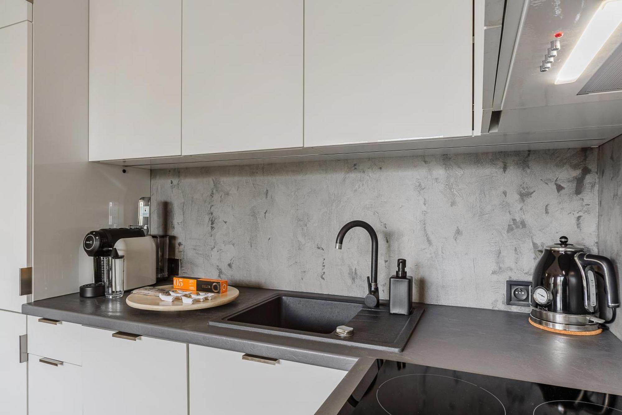 Cozy Family Apartments With Balcony Near Zlote Tarasy Варшава Екстериор снимка