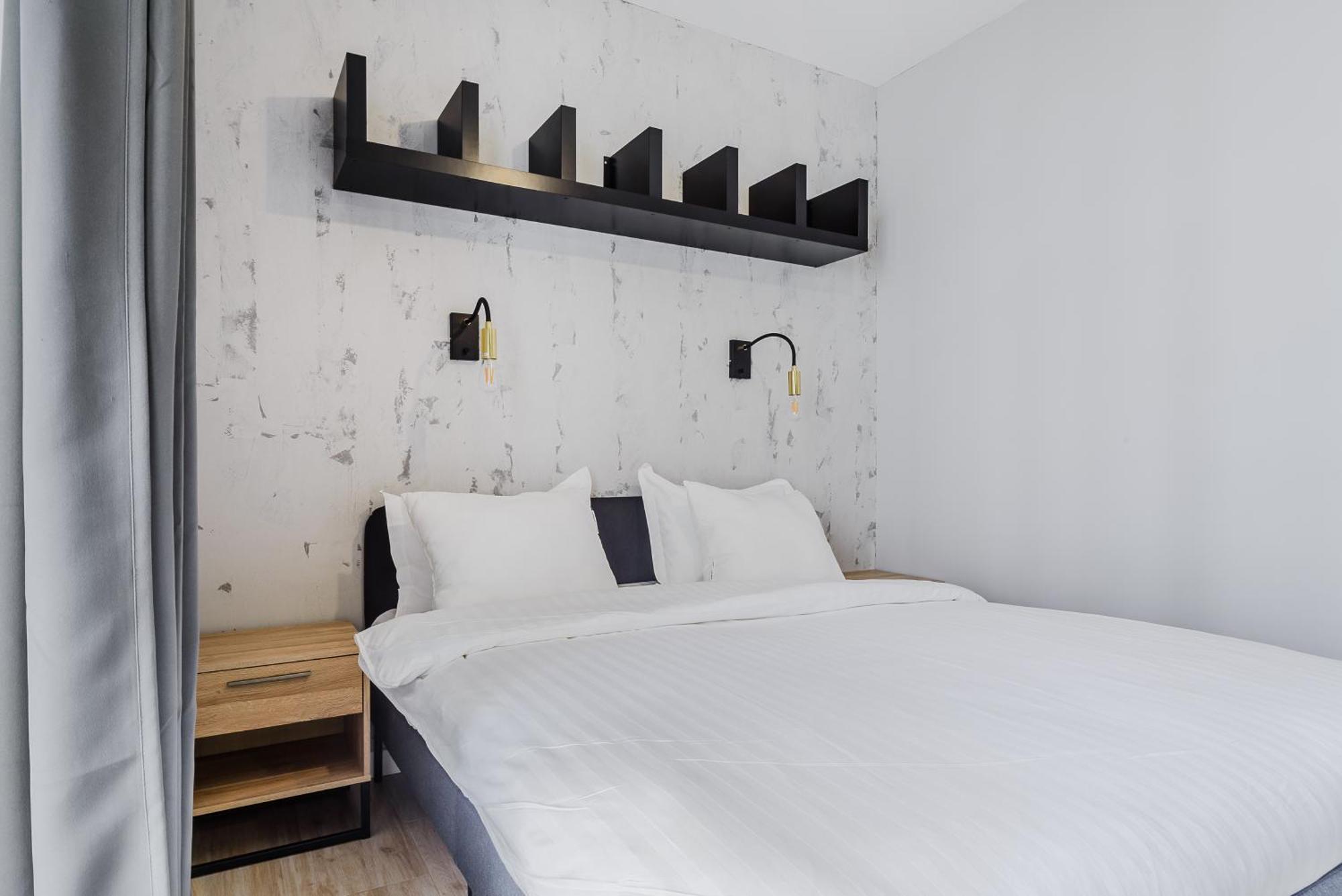 Cozy Family Apartments With Balcony Near Zlote Tarasy Варшава Стая снимка