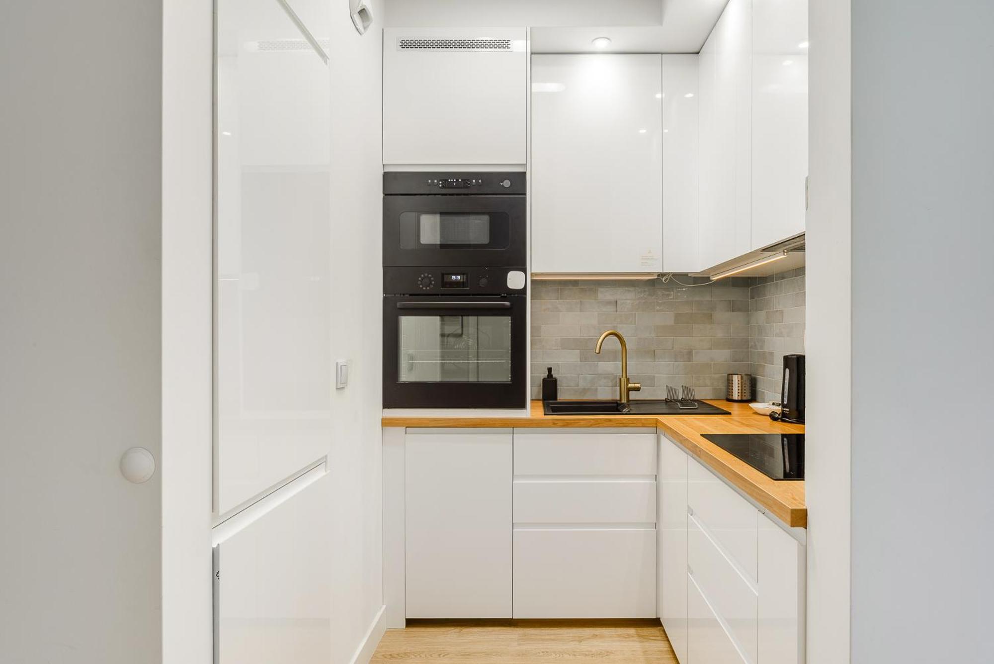 Cozy Family Apartments With Balcony Near Zlote Tarasy Варшава Стая снимка